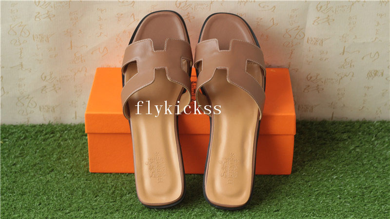 Hermes Brown Slipper